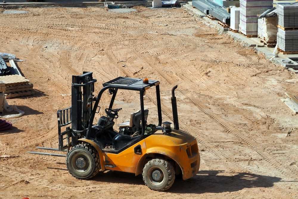 Forklifts for Construction Sites in Texas: Best Models & Rental Setups